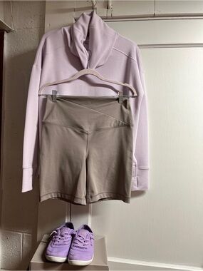 3 pc Lavender Skechers Sneakers/turtleneck/shorts